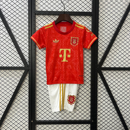 Kit Criança FC Bayern Munique 2024-25 Edição 125º Aniversário