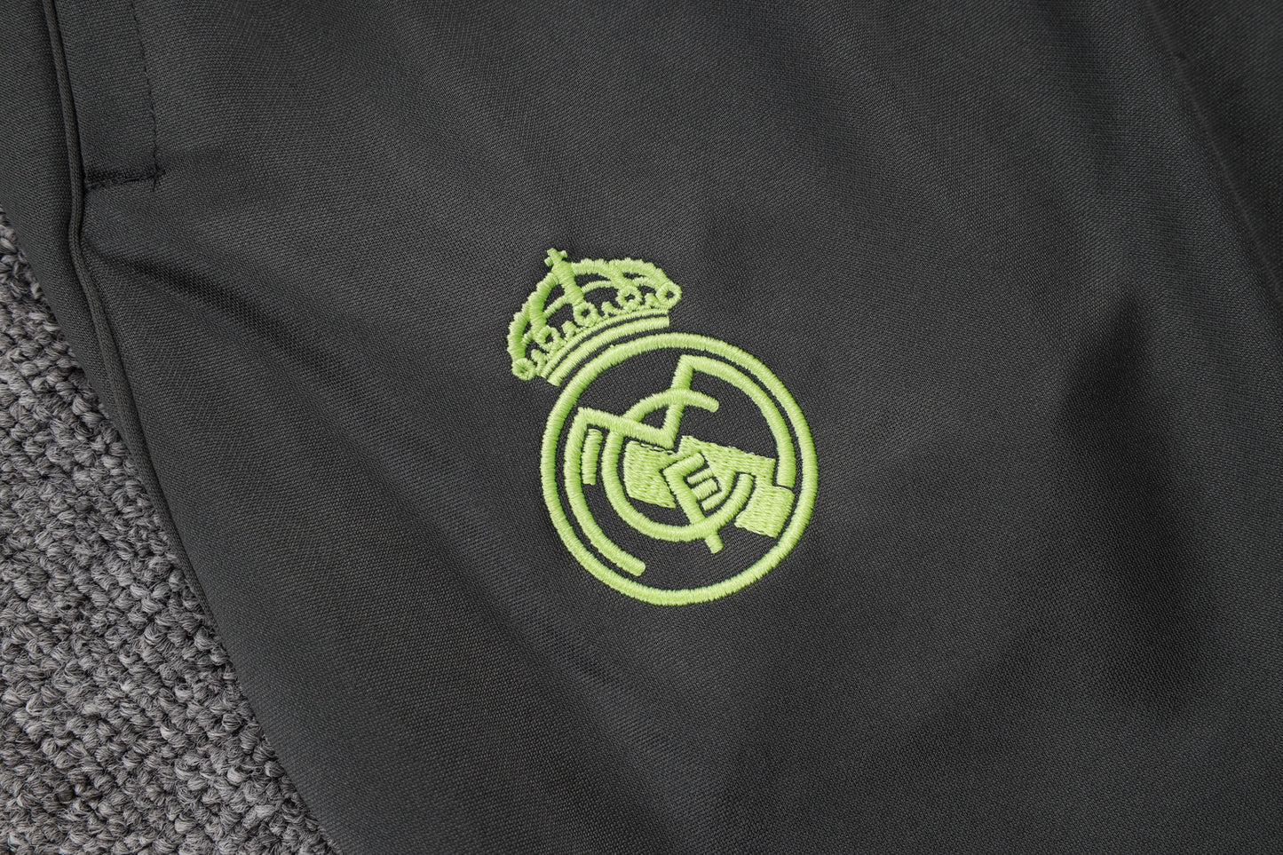 Fato de Treino Real Madrid CF 2024-25 - Camisola com Fecho
