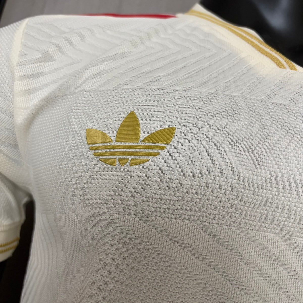 Camisola CR Flamengo 2025-26 Alternativa Amarela Lisa Versão Jogador