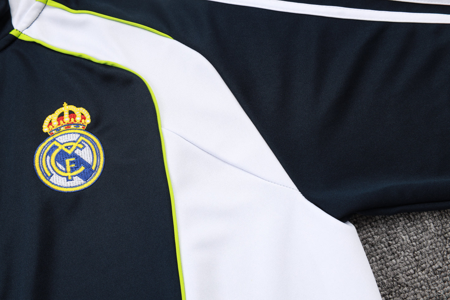 Fato de Treino Real Madrid CF 2025-26 - Casaco sem Capuz