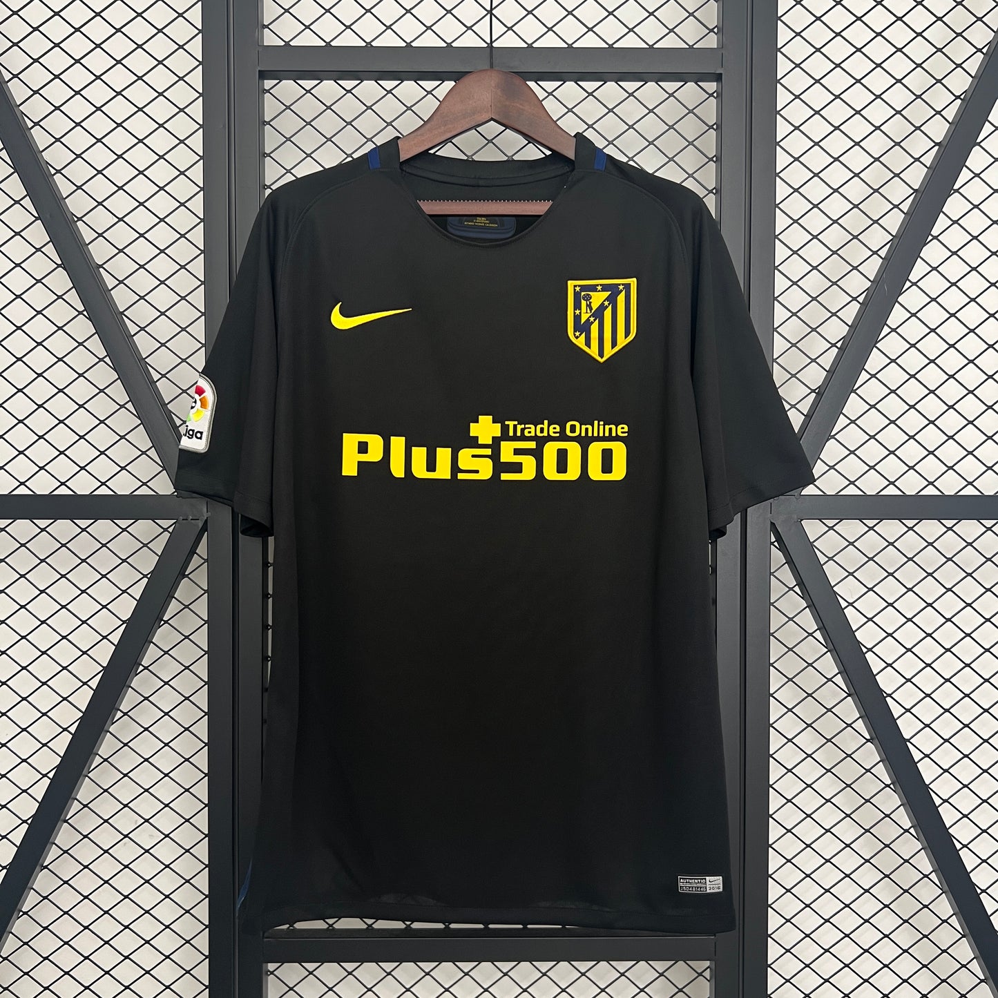 Camisola Atletico Madrid 2016-17 Alternativa