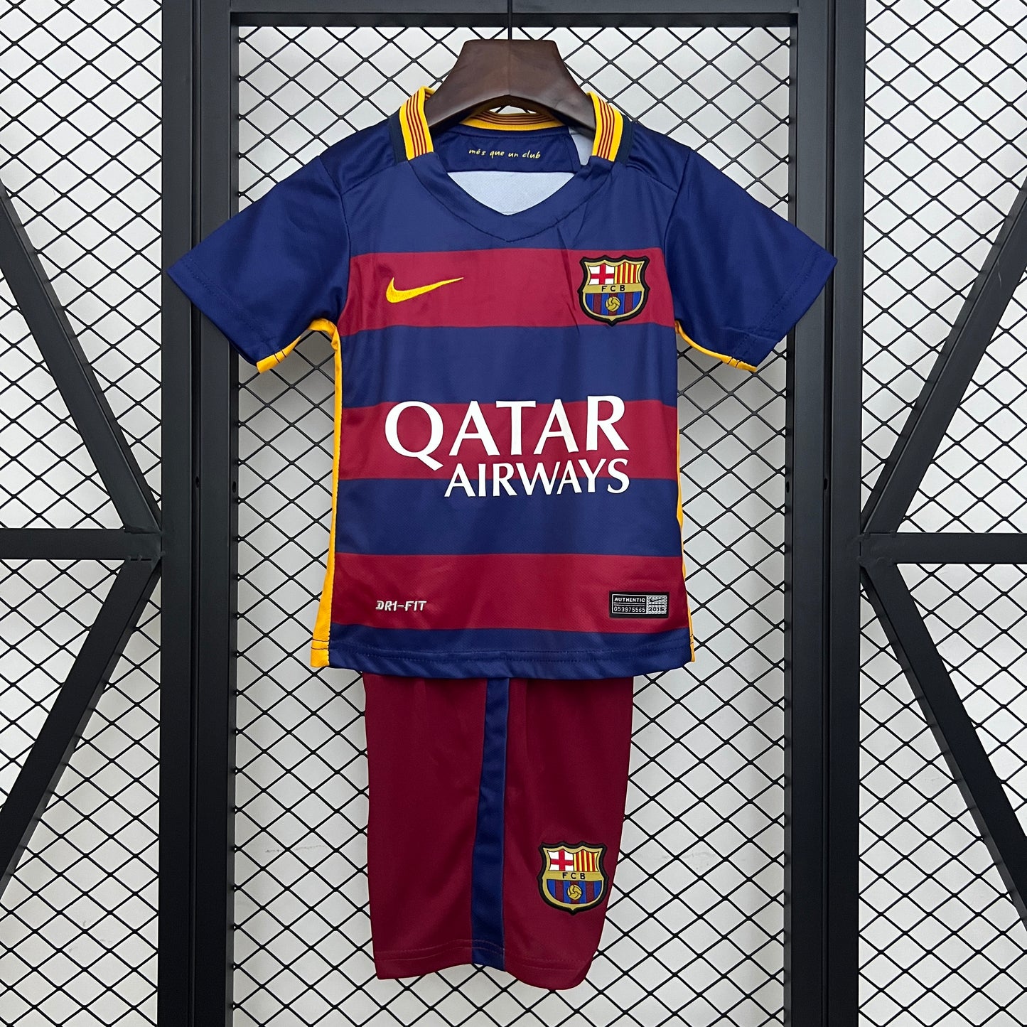 Kit Criança FC Barcelona 2015-16 Principal