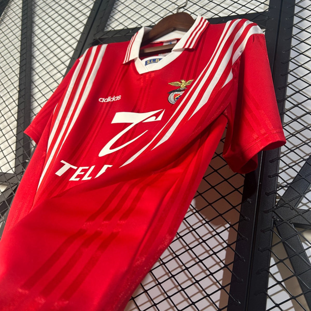 Camisola SLB 1997-98 Principal (Entrega Imediata)