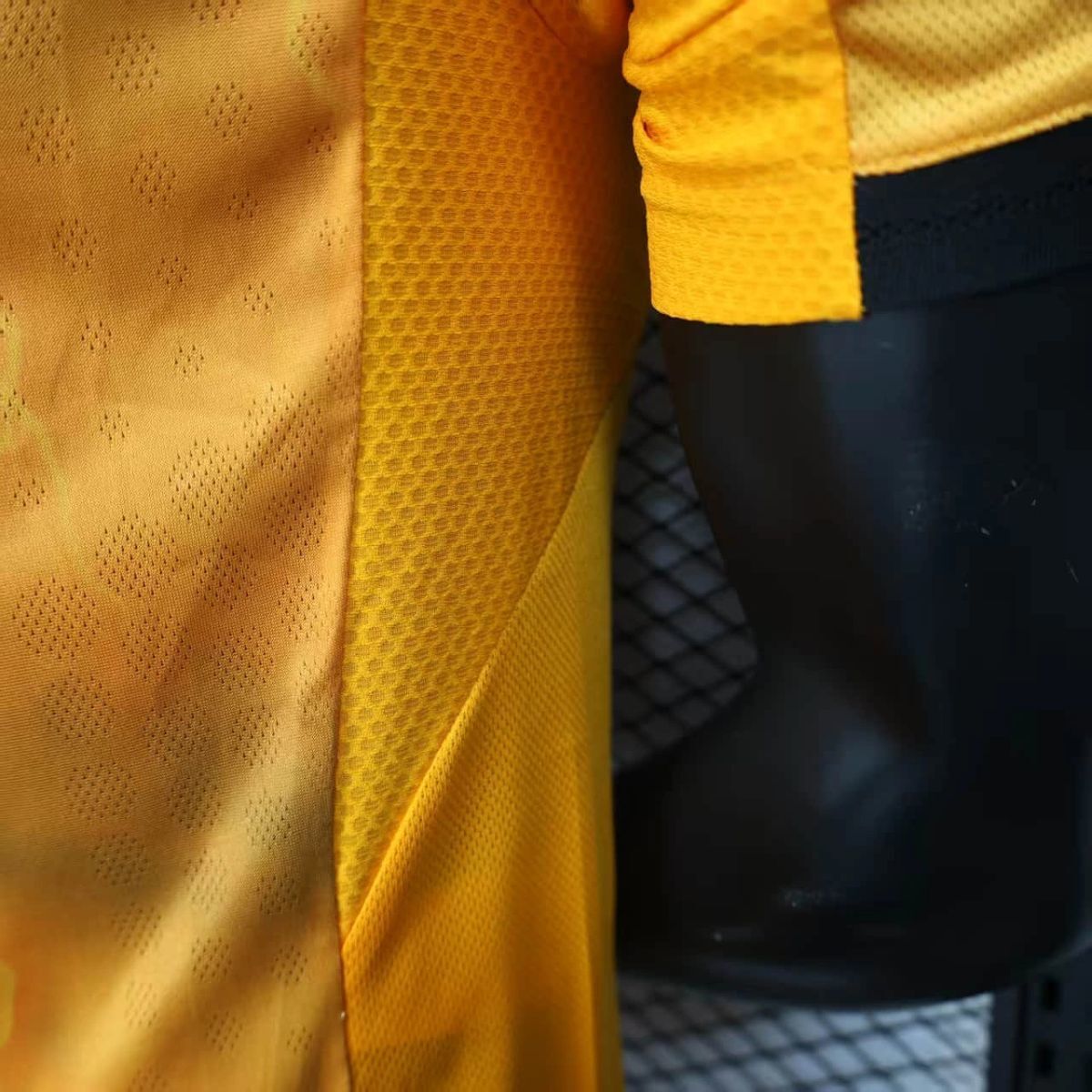 Camisola AS Roma 2025-26 Alternativa Amarela Versão Jogador