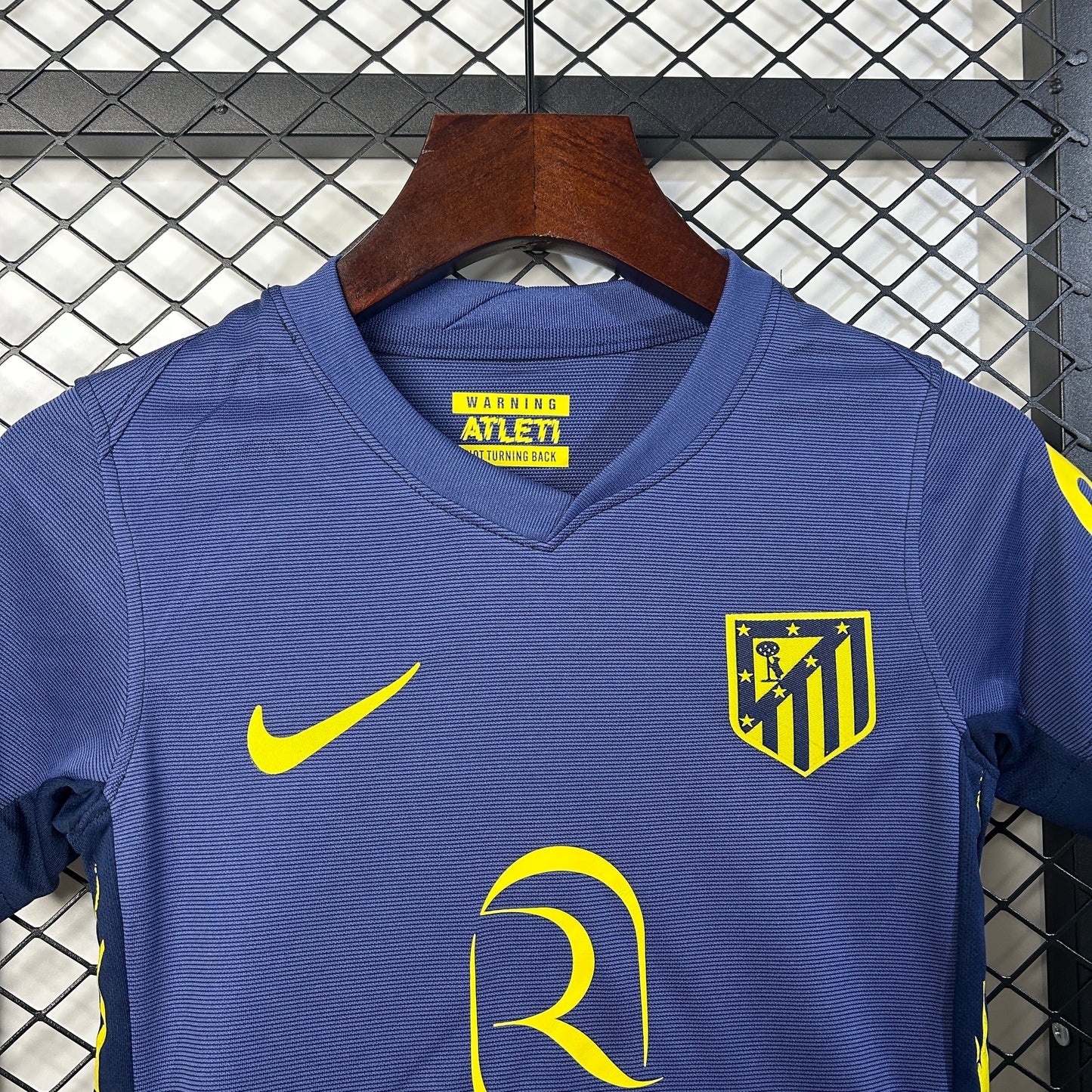 Kit Criança Atletico Madrid 2025-26 Alternativo