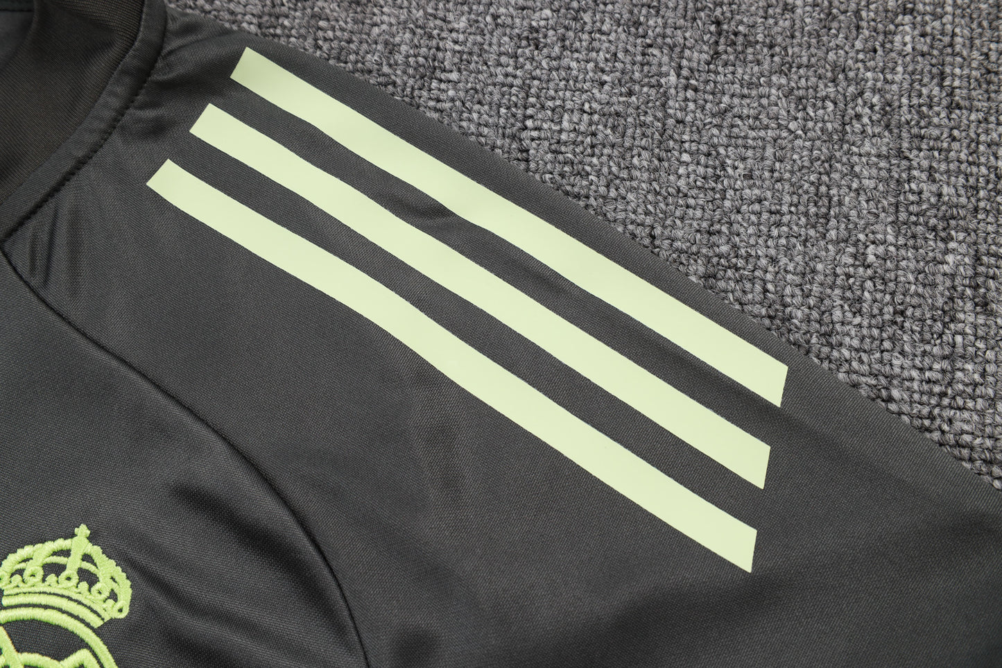 Fato de Treino Real Madrid CF 2024-25 - Camisola com Fecho
