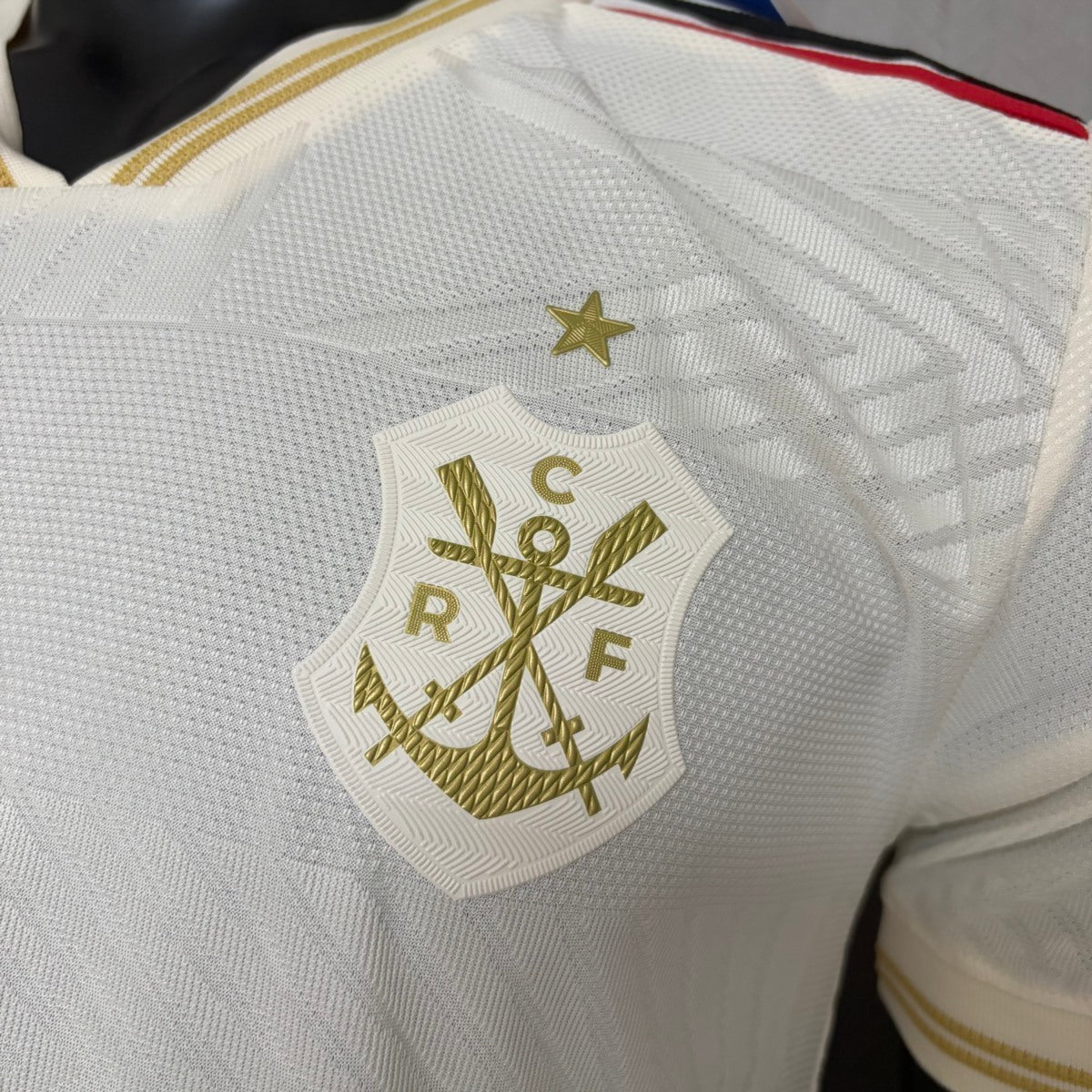 Camisola CR Flamengo 2025-26 Alternativa Amarela Lisa Versão Jogador