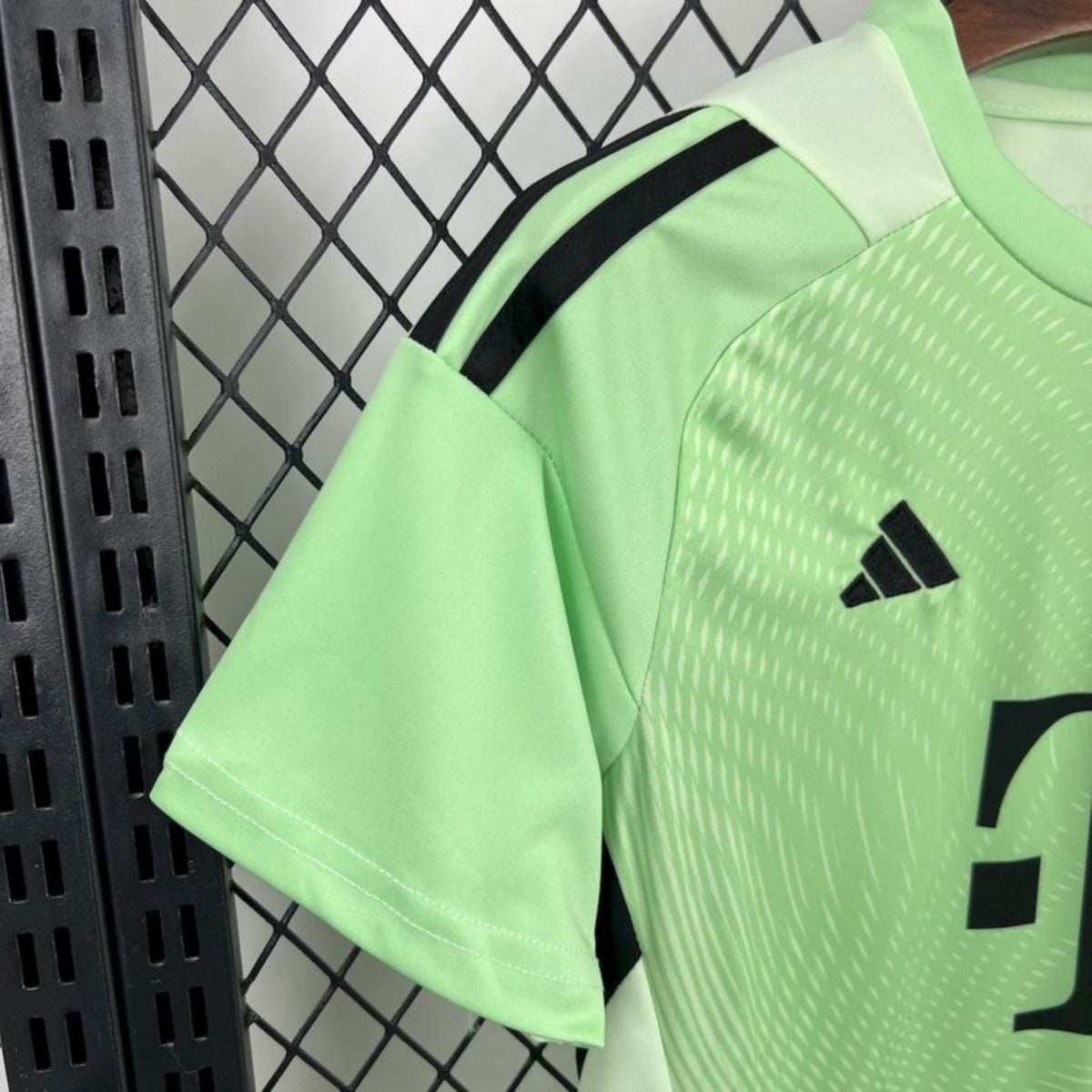 Kit Criança FC Bayern Munique 2025-26 Guarda-Redes
