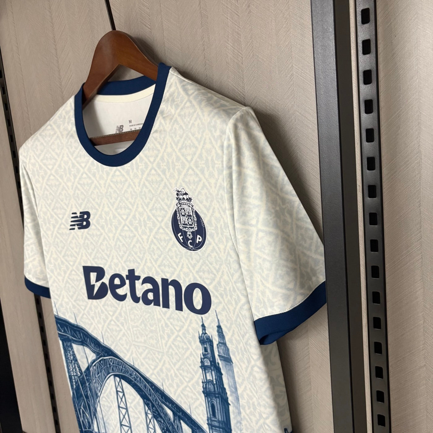 Camisola FCP 2025-26 Edição Especial Versão Adepto