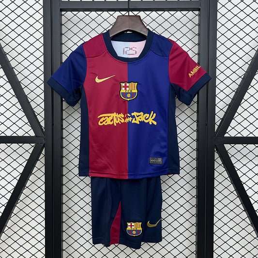 Kit Criança FC Barcelona 2025-26 Edição Travis Scott