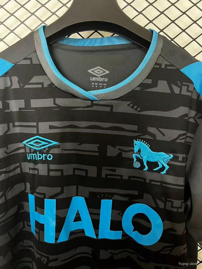 Camisola IP-WICH 2025-26 Alternativa Preta Versão Adepto