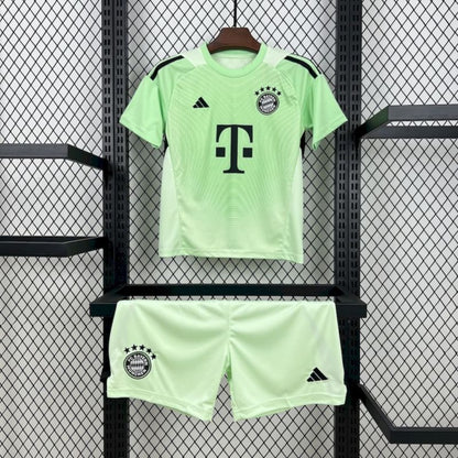 Kit Criança FC Bayern Munique 2025-26 Guarda-Redes